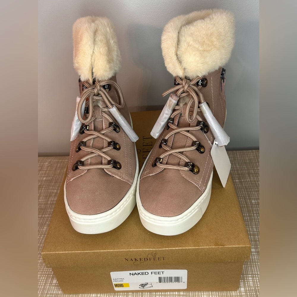 Naked Feet Kaffra Shearling Sneaker Boots Size 9.5 | NWT | Hard to Find Size